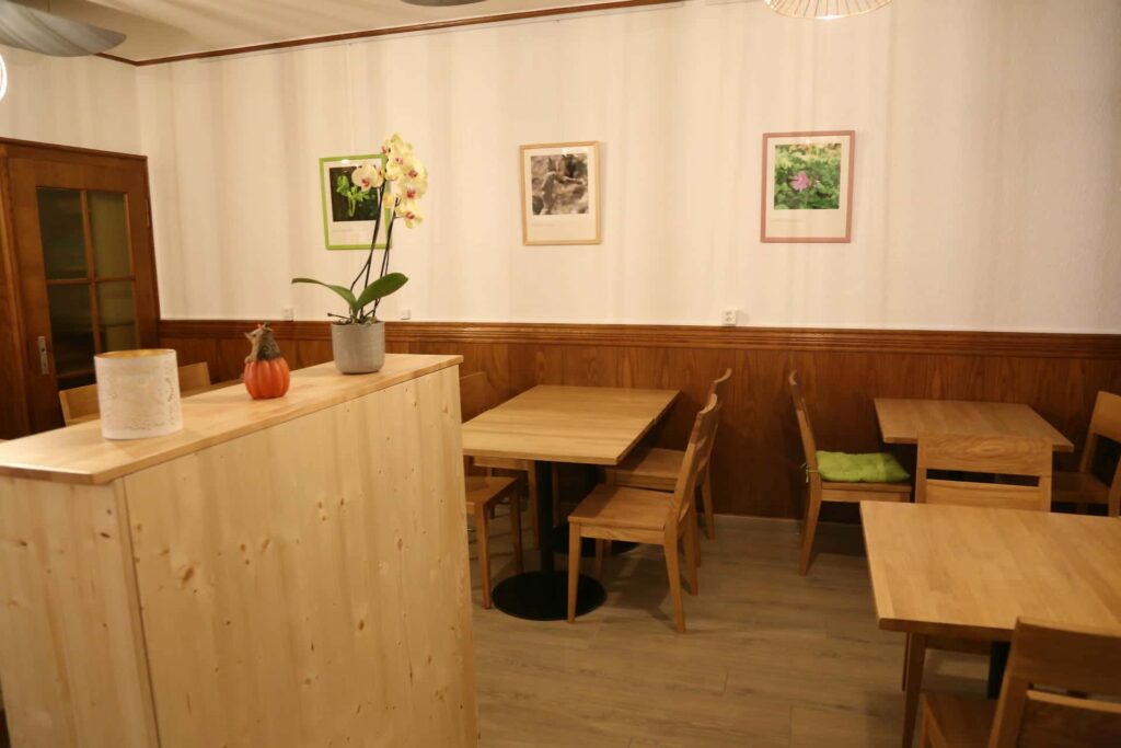 a Salle et tableau_min