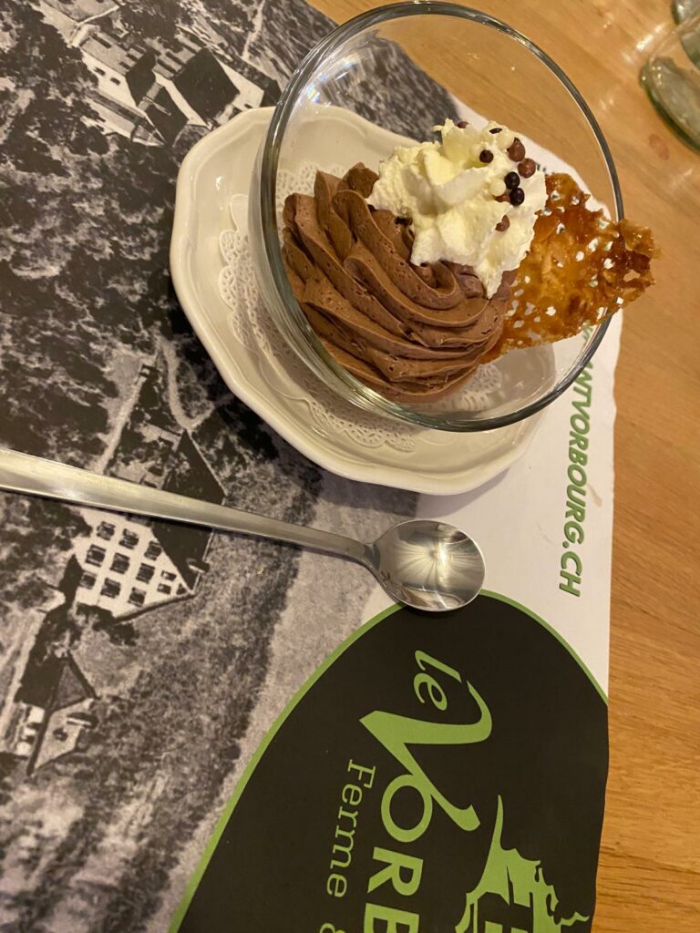 WhatsApp Image 2025-12-12 at 15.12.06 (4)